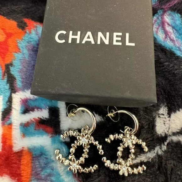 Gold Tone Crystal Floral Hoop Drop CC Earrings